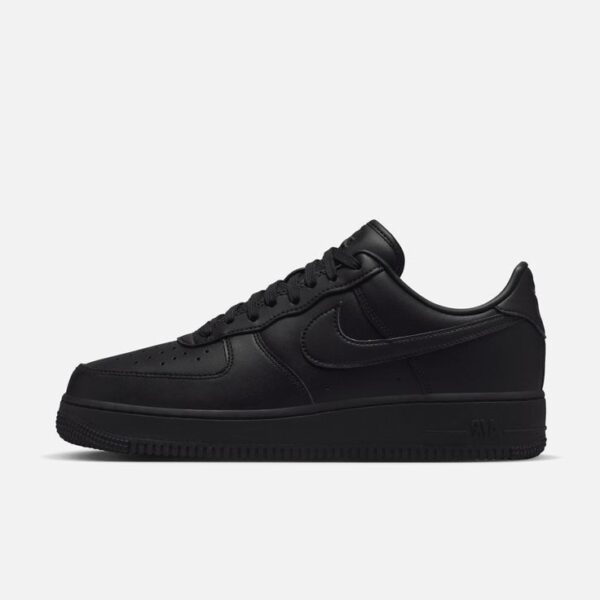 Nike Air Force 1 Low "Triple Black"